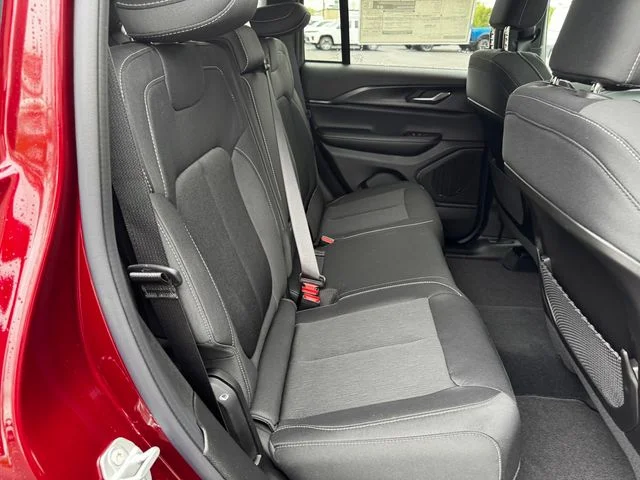 New 2026 Velvet Red Pearl-Coat Exterior Paint Jeep Laredo X image 16