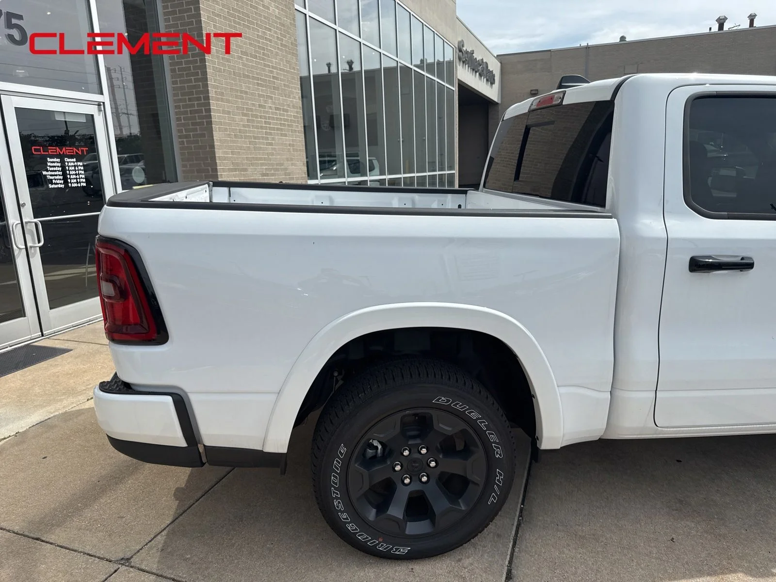 New 2026 Bright White Clear-Coat Exterior Paint RAM Big Horn/Lone Star image 11