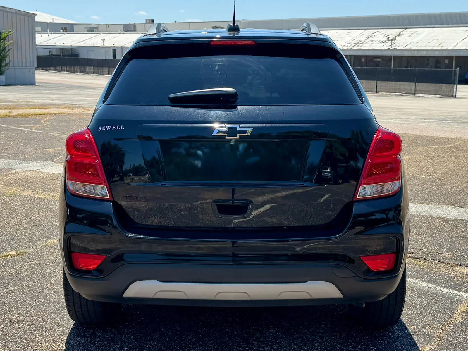 Certified Used 2020 MOSAIC BLACK METALLIC Chevrolet LT image 5