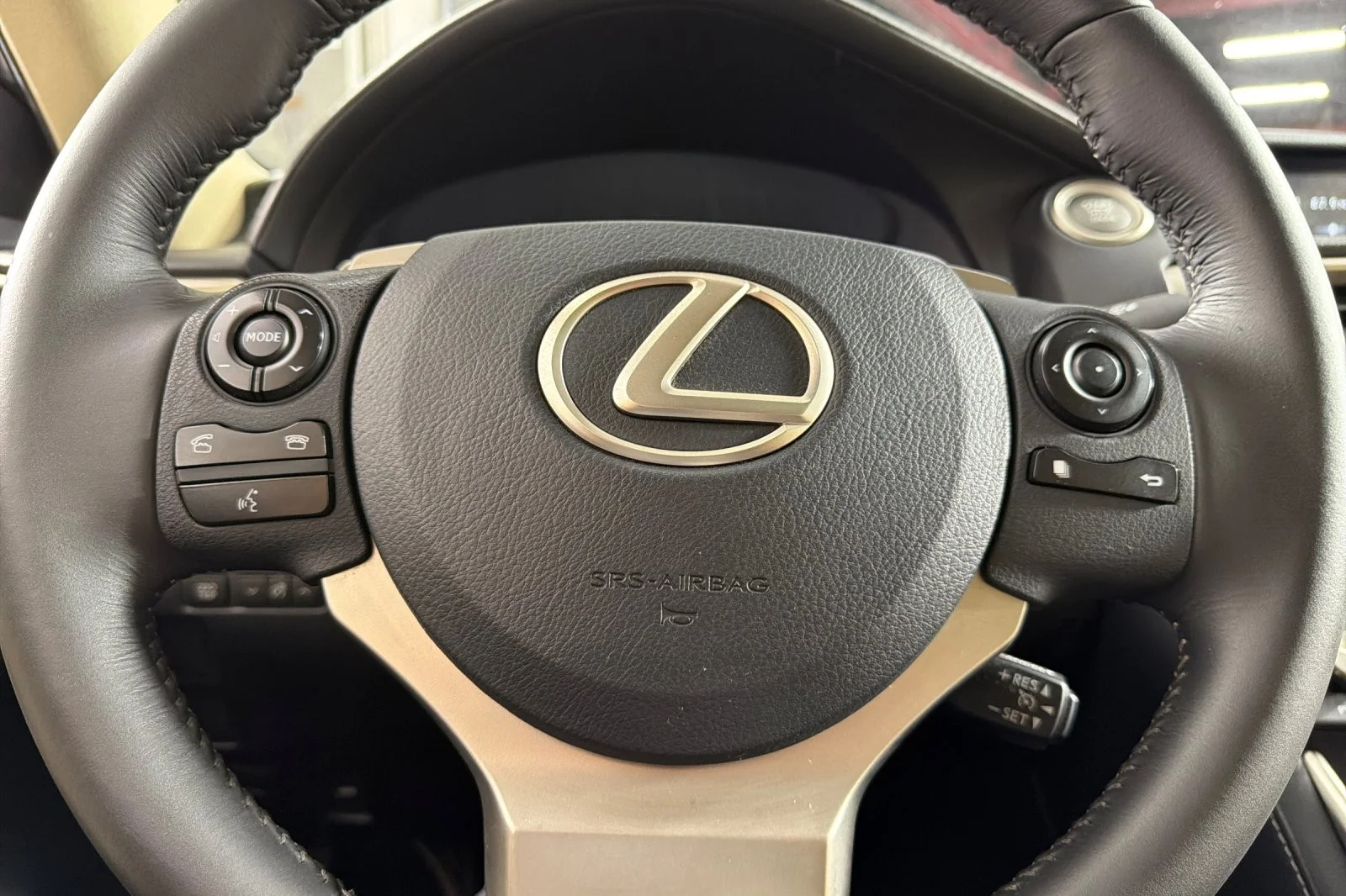 Used 2015 BLACK Lexus 4dr Sport Sdn RWD image 21