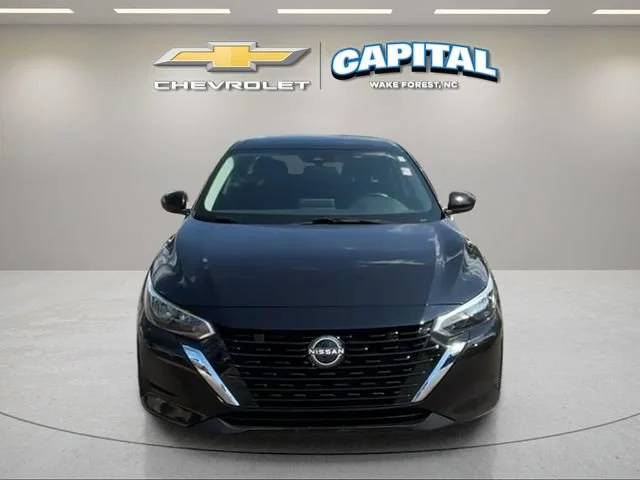 Used 2024  Nissan SV image 8