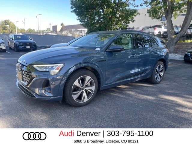 2024 Audi Q8 e-tron Premium