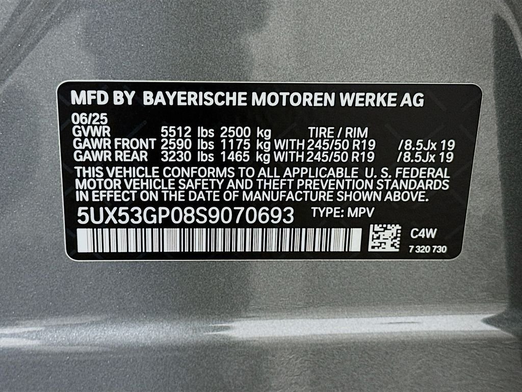 Used 2025 Skyscraper Grey Metallic BMW 30 xDrive image 31