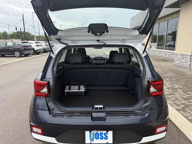 New 2026 Denim/White Roof Hyundai SEL w/Two-Tone Roof image 11