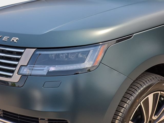 New 2026 British Racing Green Satin Land Rover SV image 21
