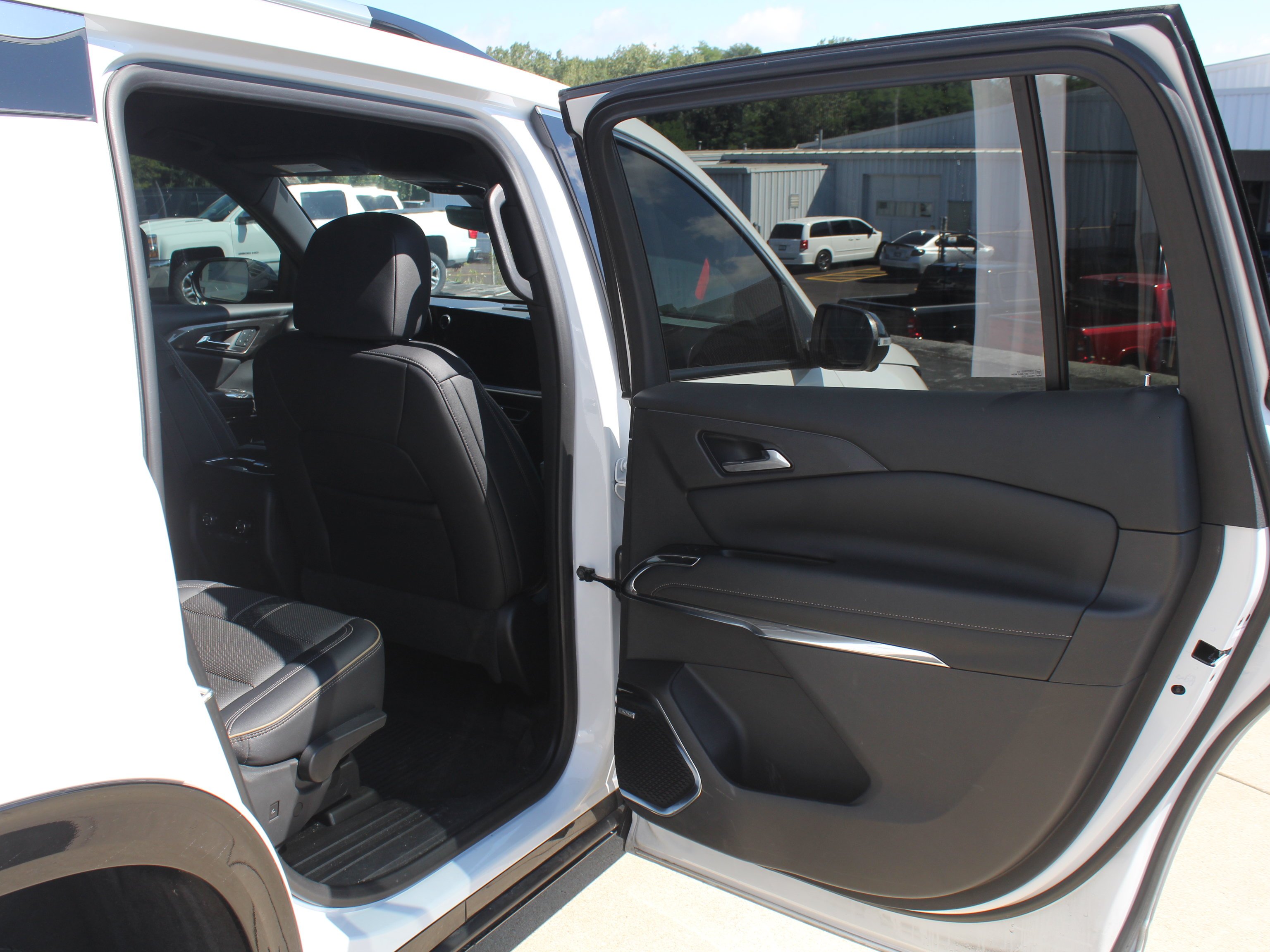 2025 Chevrolet Traverse High Country - Photo 26