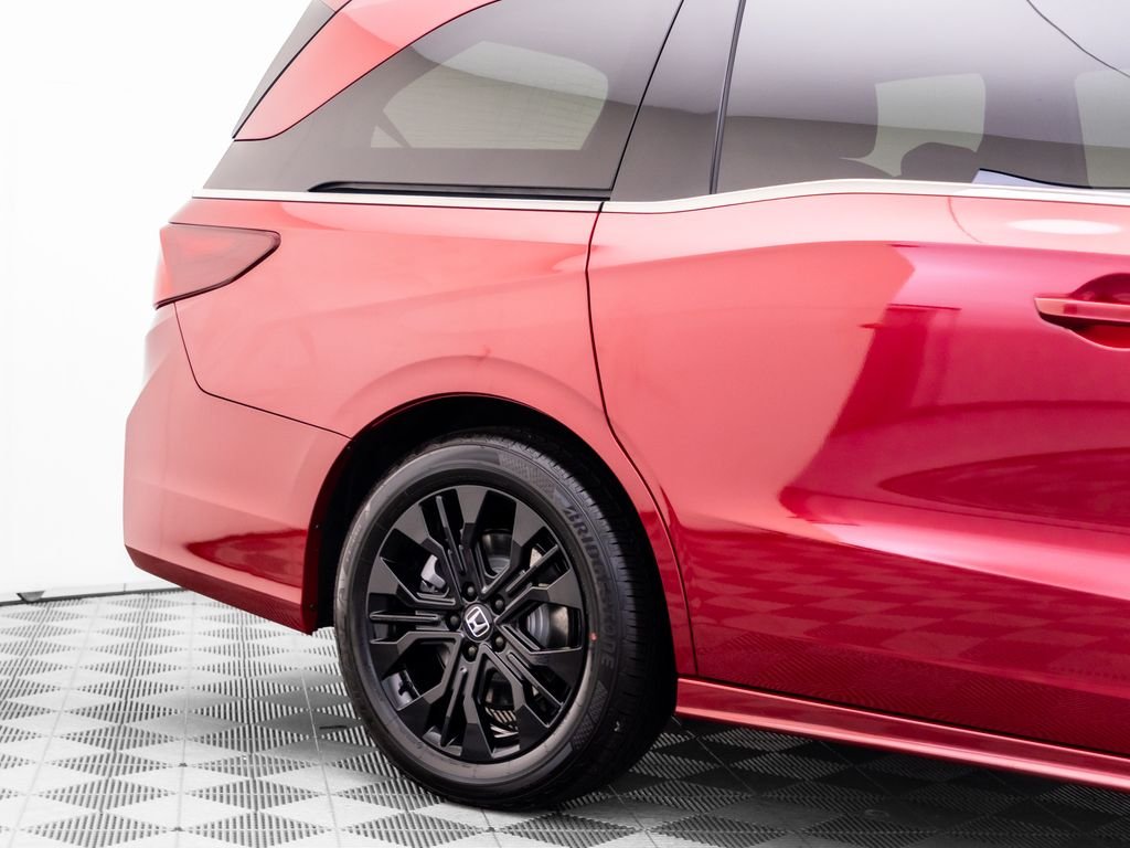 New 2026 Radiant Red Metallic II Honda Sport-L image 32