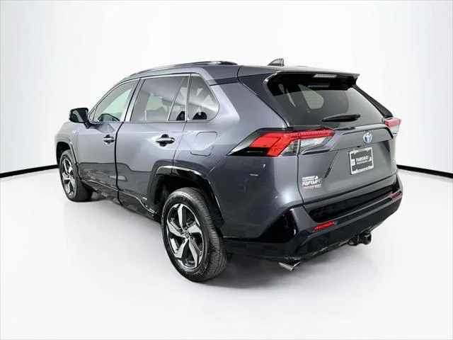 Certified Used 2023 MAGNETIC GRAY MET. Toyota  image 5