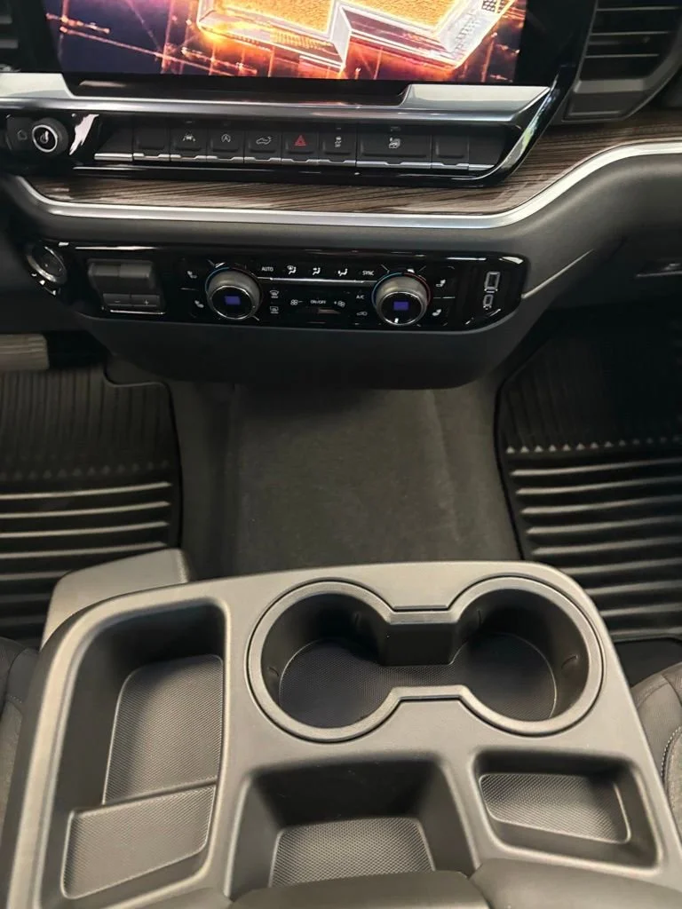 2026 Chevrolet Silverado 1500 LT - Photo 18