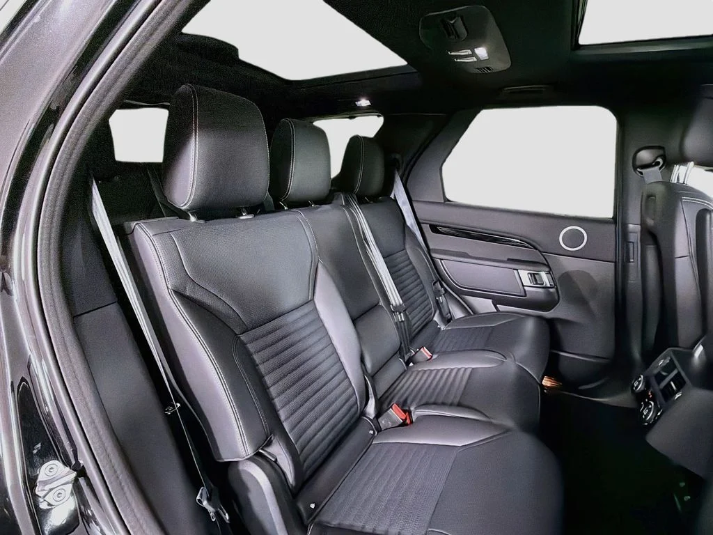 Certified Used 2025 Black Land Rover S image 29