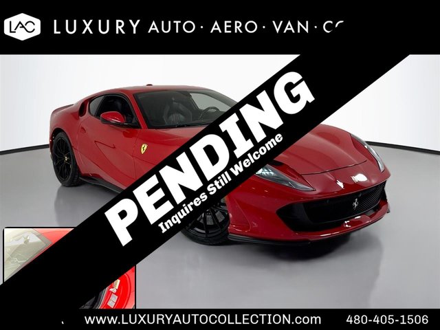【新品】Ferrari 812 Superfast カタログ 2018 Ferrari 812 Superfast | Carbon Driver Zone | Front Lift Coupe