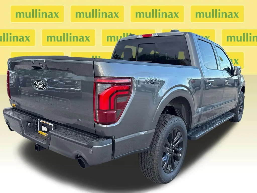 New 2026 Gray Ford Lariat image 18