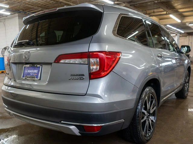 Used 2020 Gray Honda Touring image 6