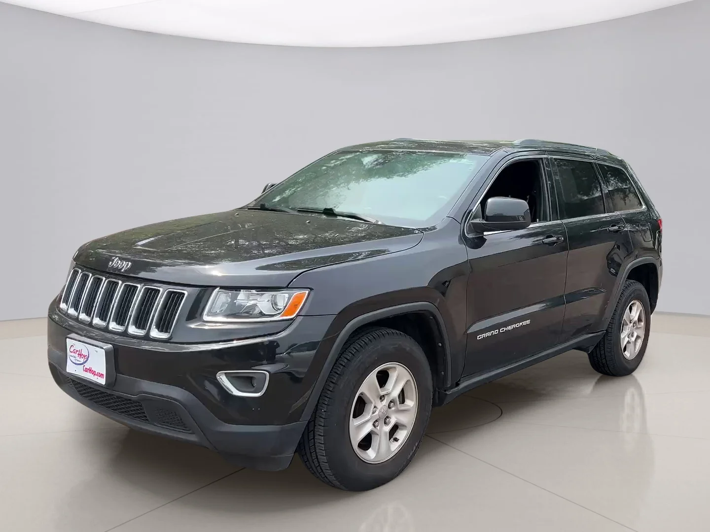 Used 2014 Gray Jeep LAREDO 4WD image 1
