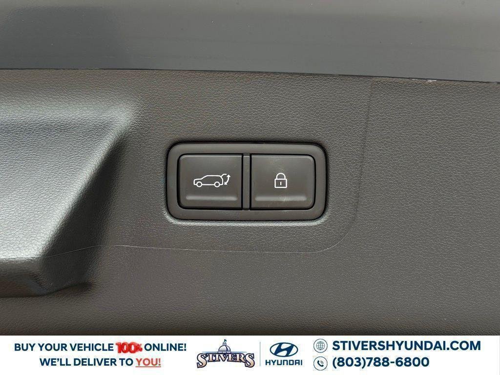 New 2027 Gray Hyundai SEL FWD image 16