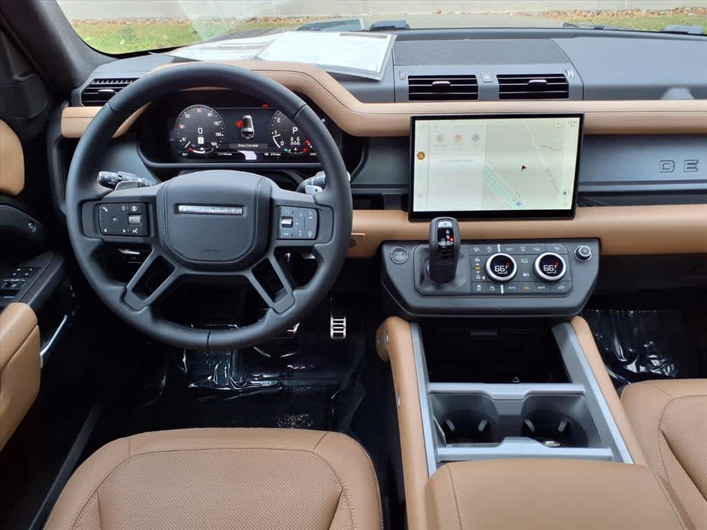2025 Land Rover Defender V8 - Photo 18