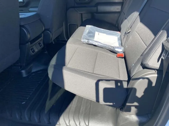 New 2024 Summit White GMC Pro image 10