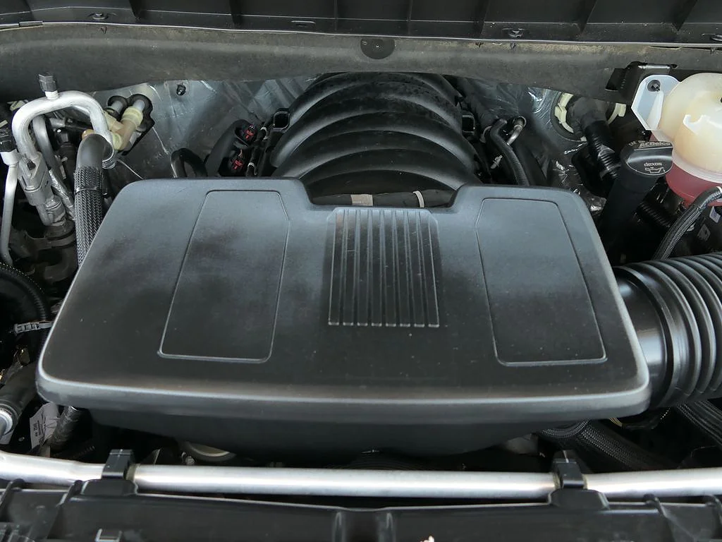 Used 2024 Sterling Gray Metallic Chevrolet Premier image 29