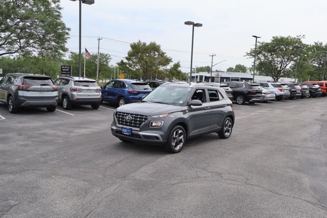 Certified Used 2023 Gray Hyundai SEL image 3