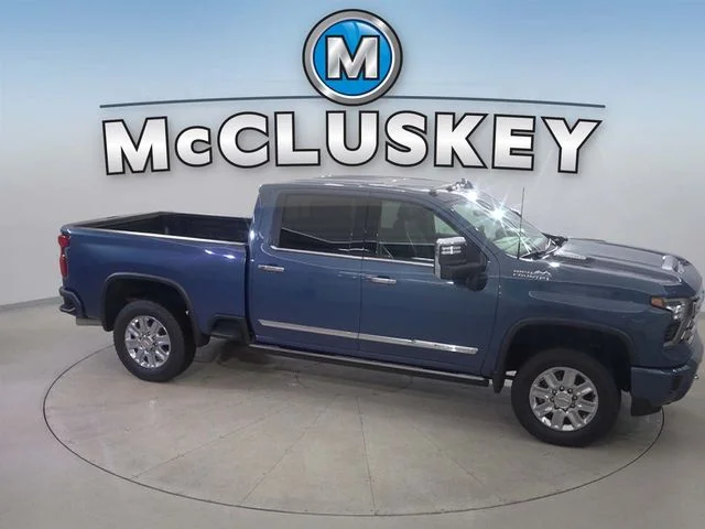 Used 2024 Blue Chevrolet High Country image 26