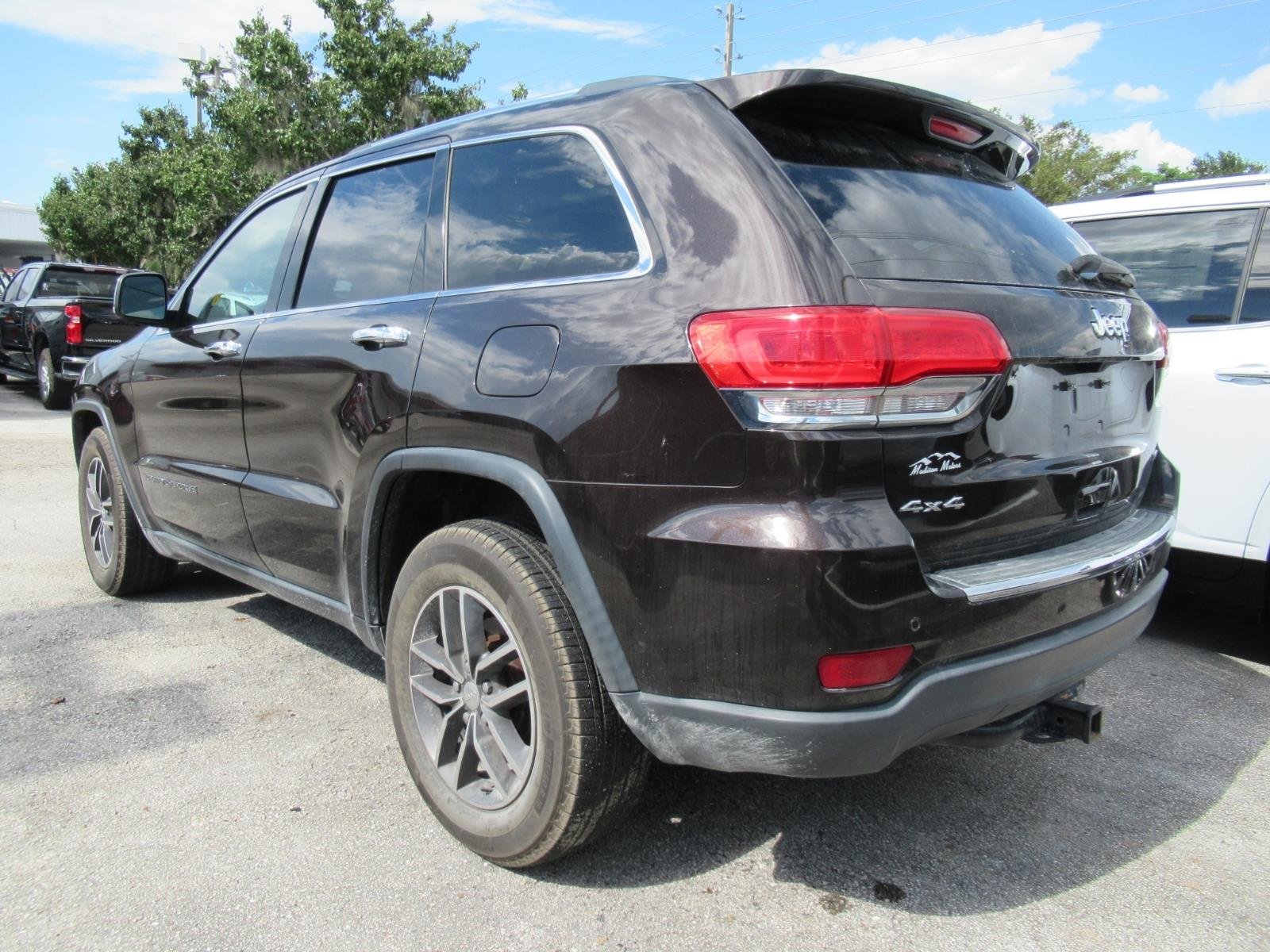 Used 2017 Brown Jeep Limited image 3