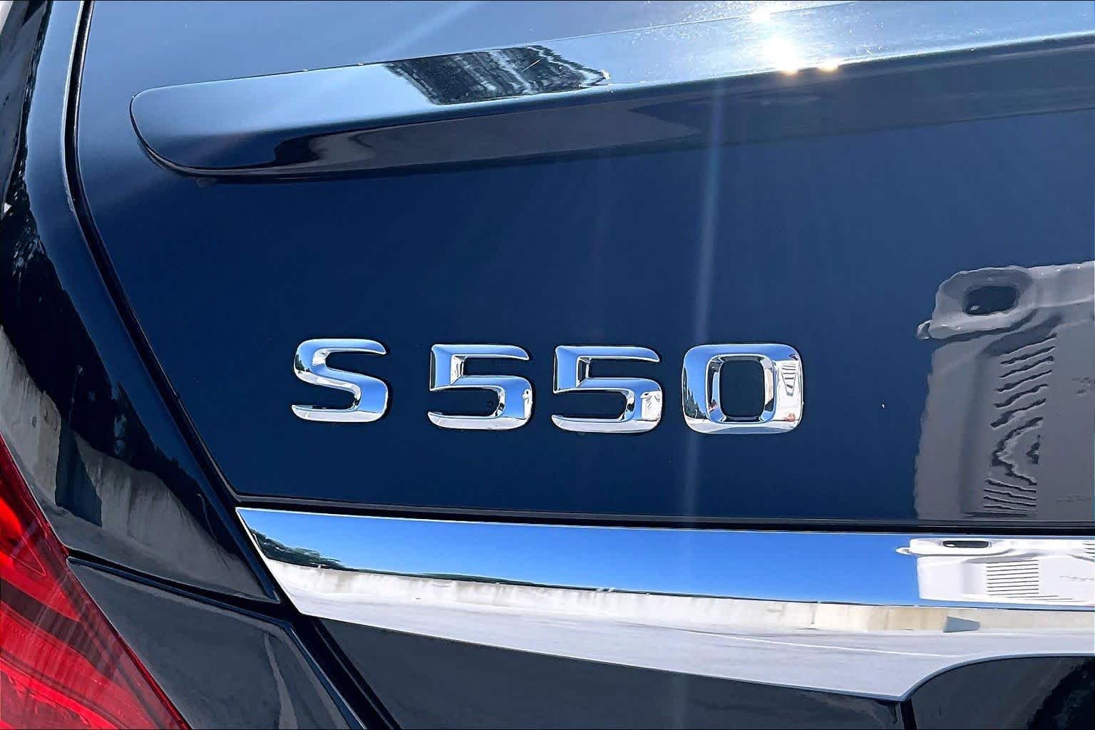 Used 2014 designo Mocha Black Mercedes-Benz S 550 image 30