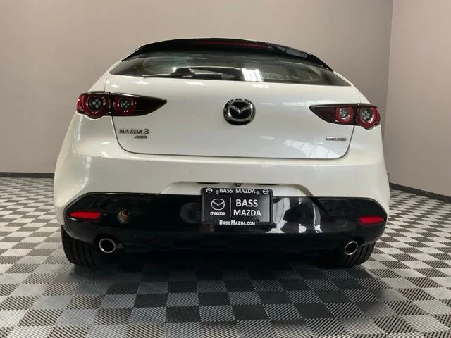 Used 2019 White Mazda Base image 10