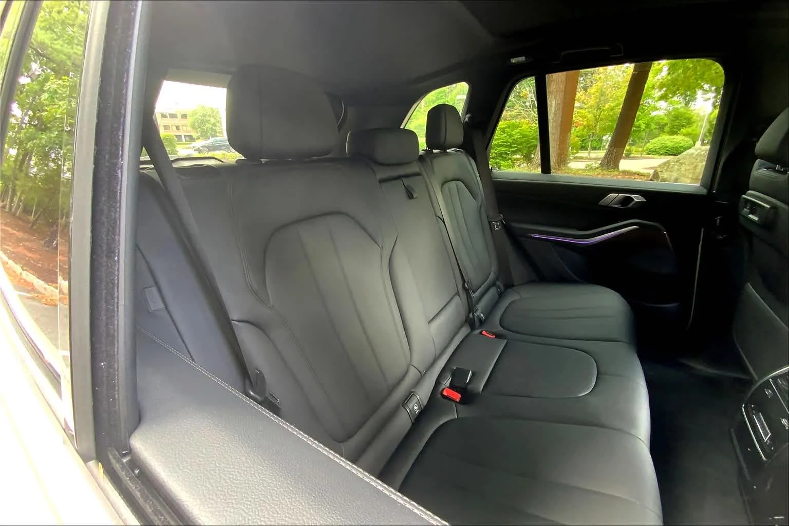 Used 2020 Alpine White BMW xDrive40i image 19