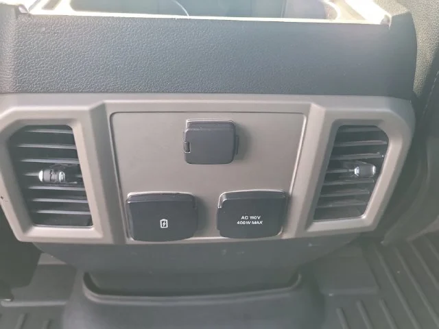 Used 2019 White Ford Lariat image 15