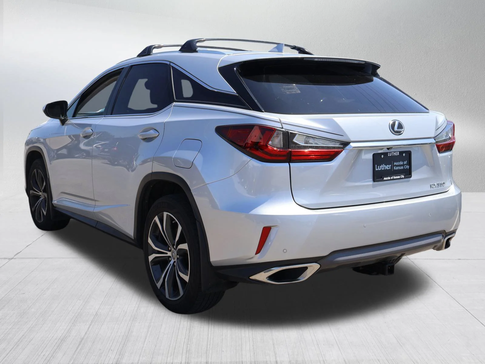Used 2017 Silver Lining Metallic Lexus RX 350 image 5