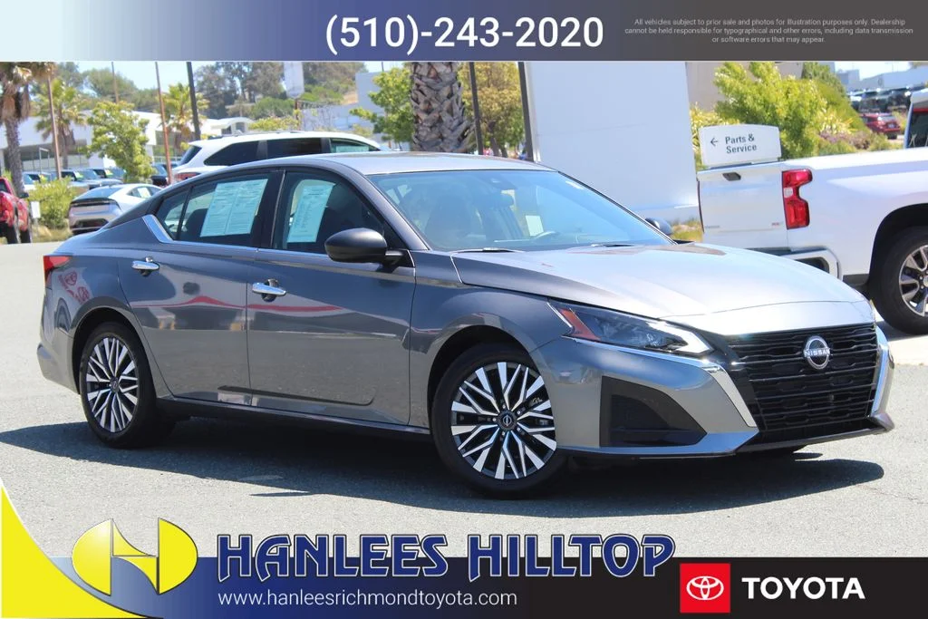 2025 Nissan Altima 2.5 SV's photo