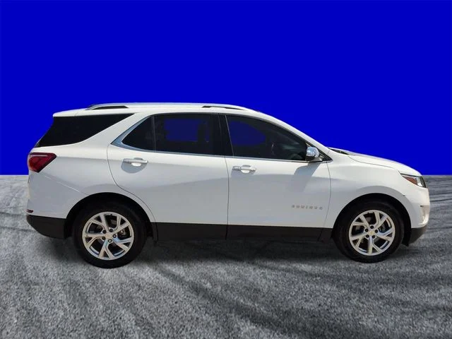 Used 2021 White Chevrolet Premier image 3
