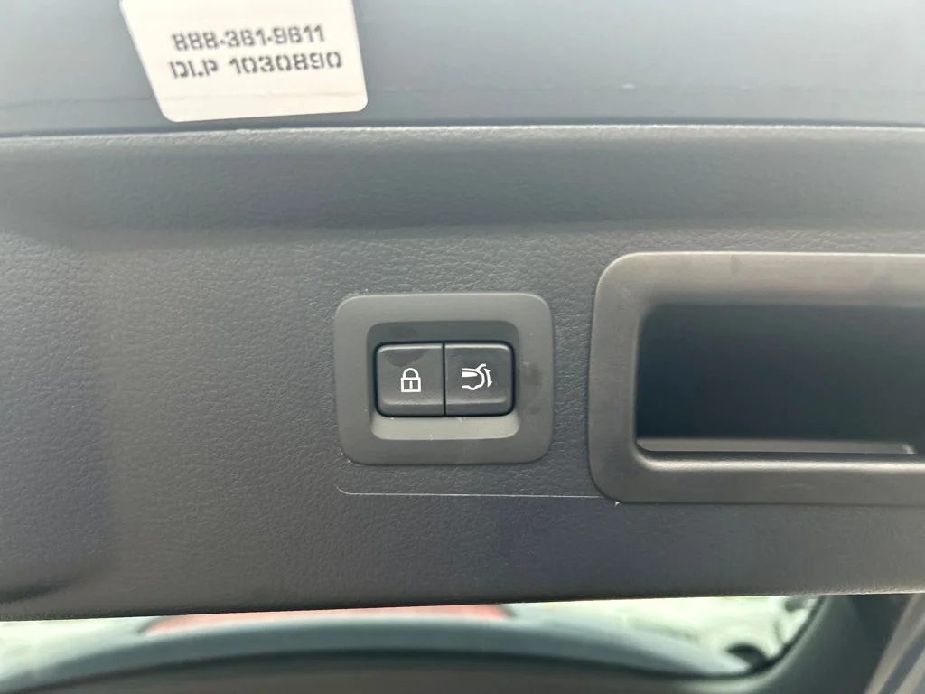 Certified Used 2025 Gray Mazda 2.5 Turbo Meridian Edition image 33