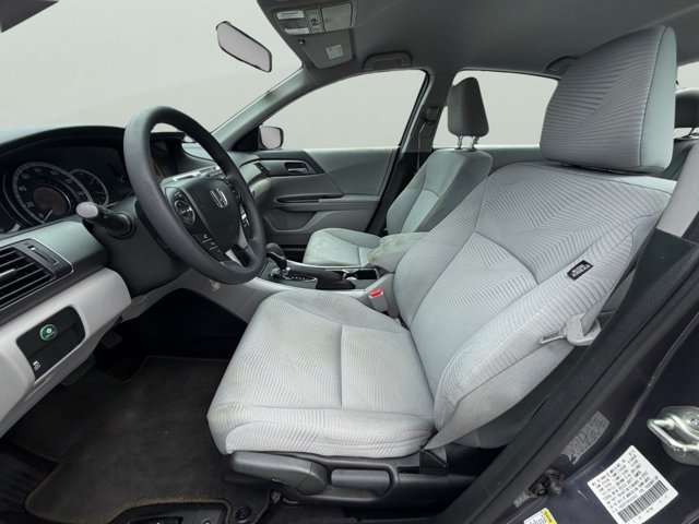 Used 2015  Honda LX image 14