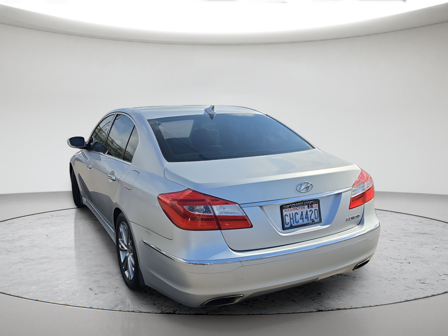 Used 2012 Hyundai Genesis 3.8 with VIN KMHGC4DD5CU202982 for sale in Longview, WA