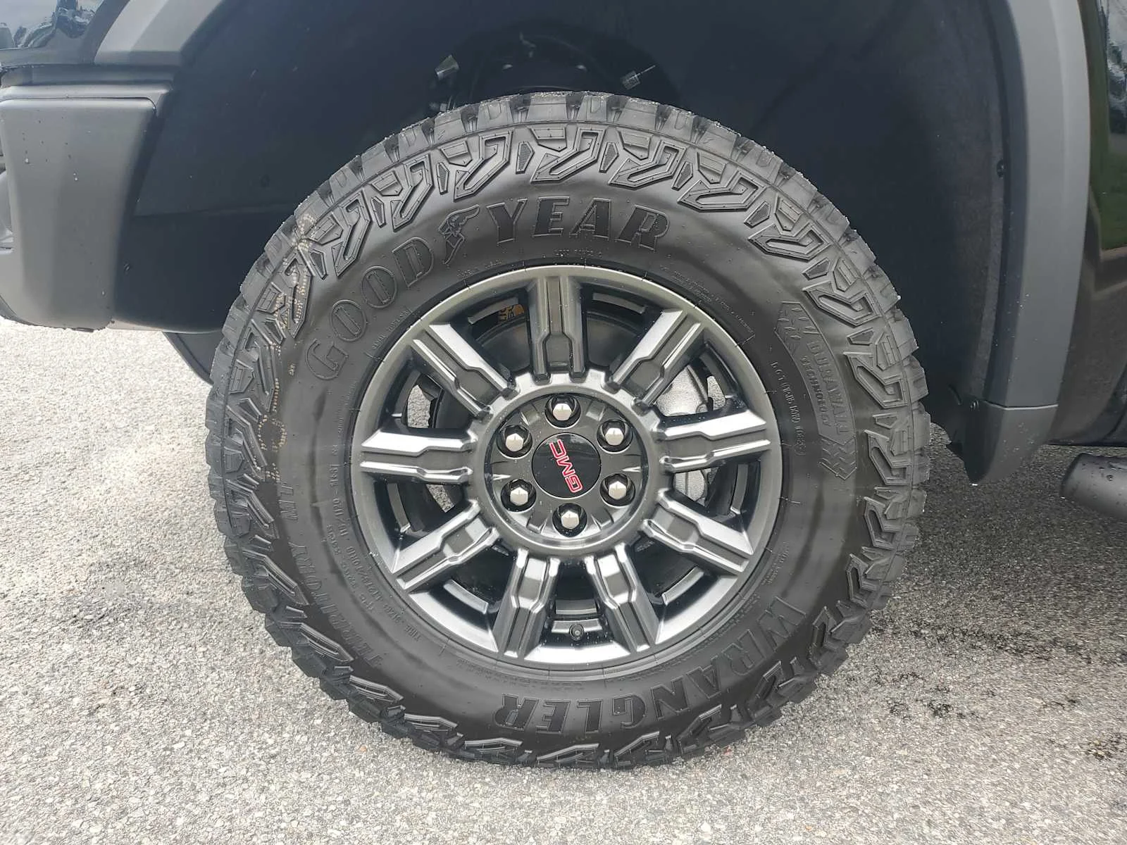 New 2026 Onyx Black GMC AT4X image 10