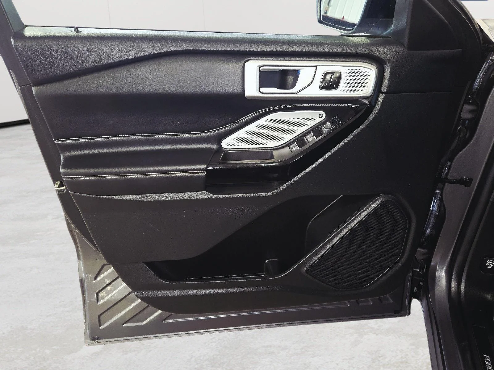 Used 2023 Carbonized Gray Ford ST image 12