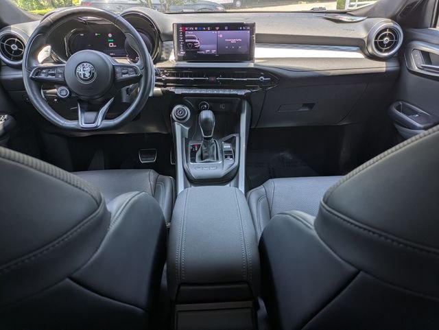 Used 2024 Silver Alfa Romeo Veloce image 26