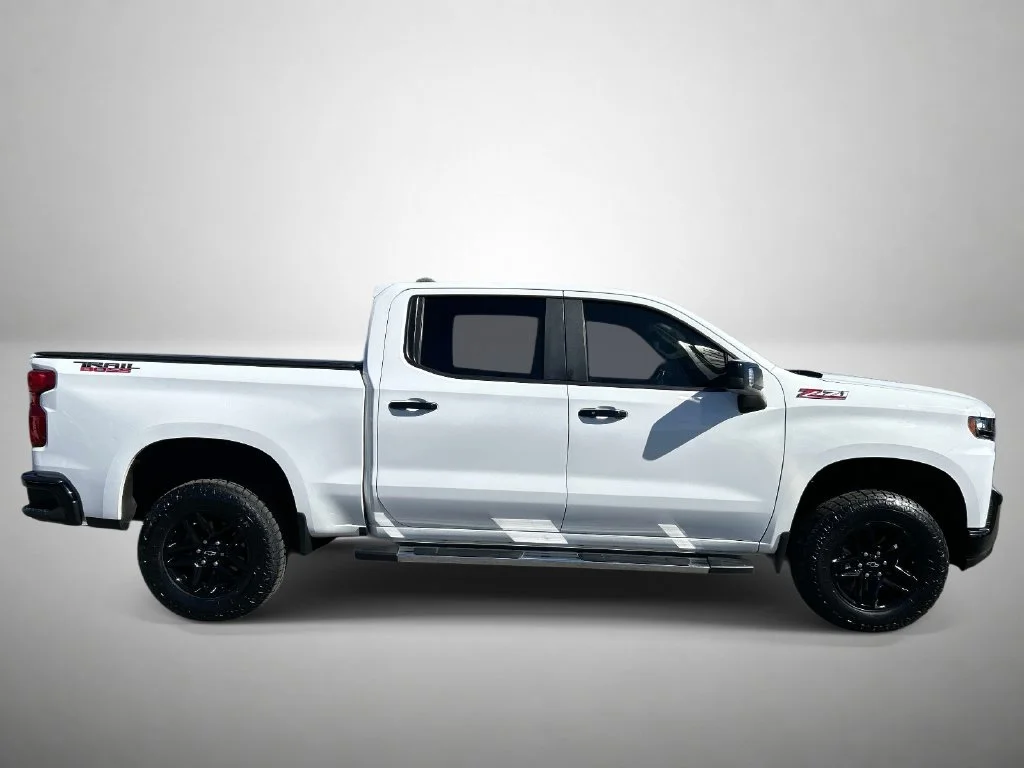 Used 2020 White Chevrolet LT Trail Boss image 2