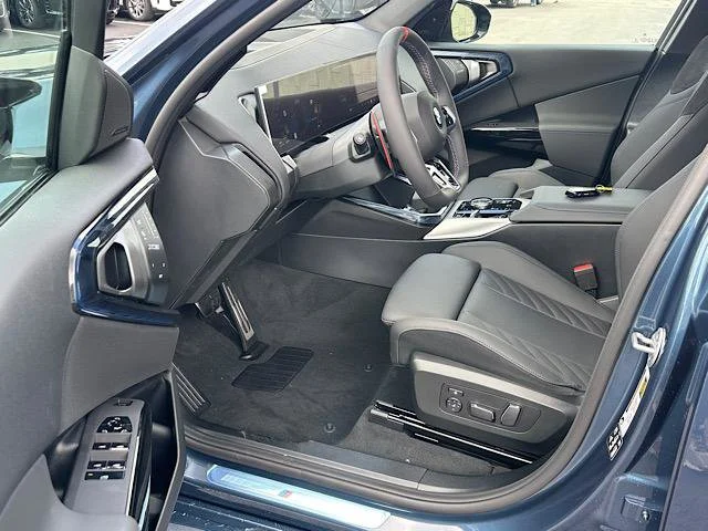 New 2026 Arctic Race Blue metallic BMW M50 xDrive image 4