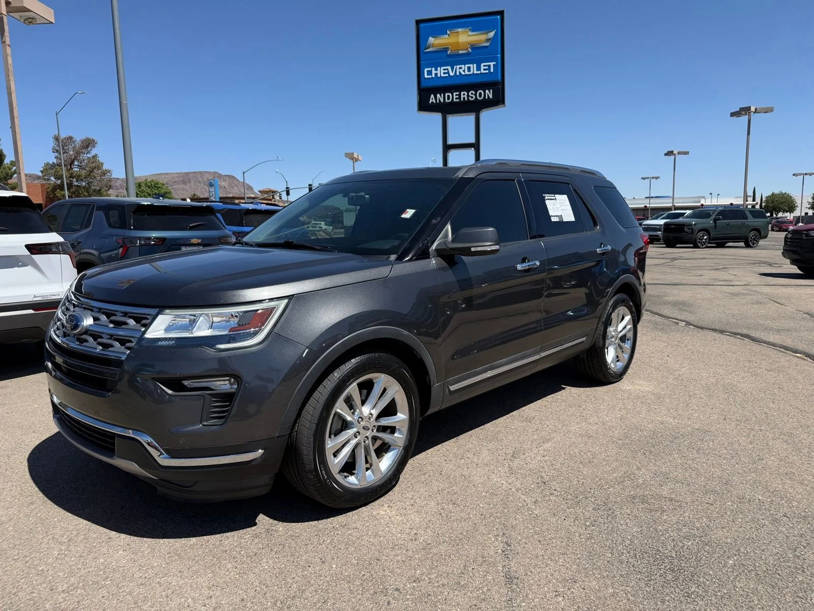 2018 Ford Explorer Limited FWD's photo
