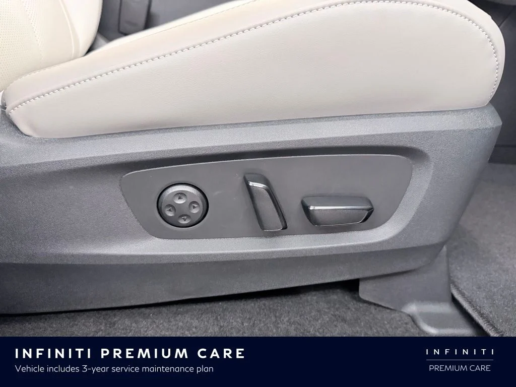 New 2026 RADIANT WHITE INFINITI Luxe FWD image 43