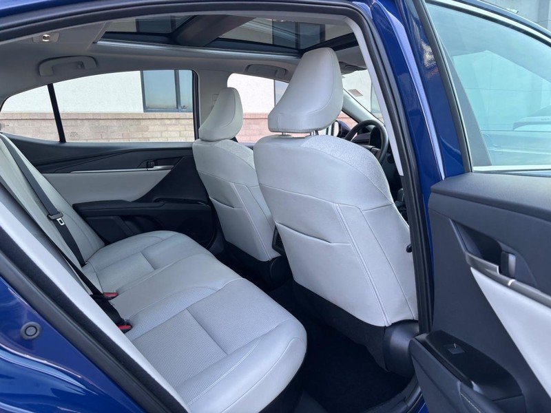 Used 2025 Reservoir Blue Toyota XLE AWD (Natl) image 11