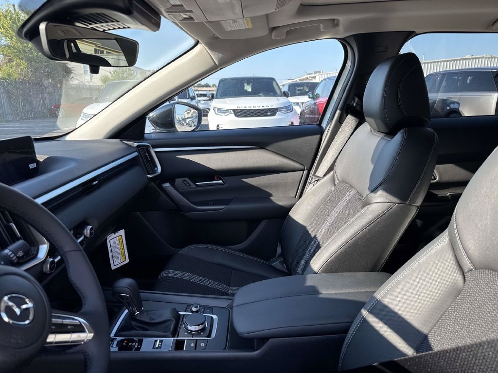 New 2026 Wind Chill Pearl Mazda 2.5 S Preferred AWD image 17