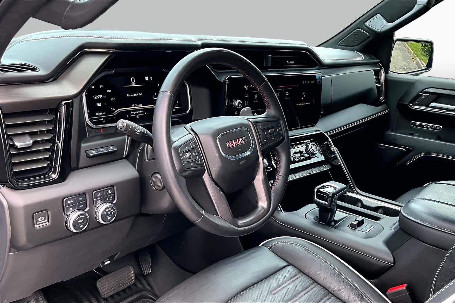 Used 2023 Dynamic Blue Metallic GMC AT4X image 18