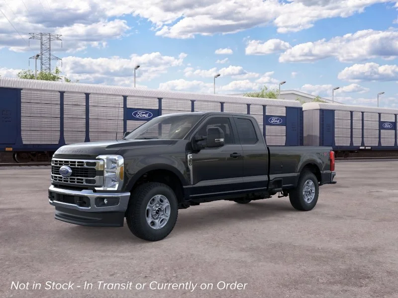 2026 Ford Super Duty F-350® XLT