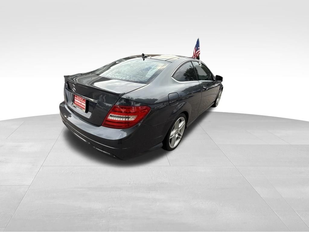 Used 2014 Gray Mercedes-Benz C 250 image 5