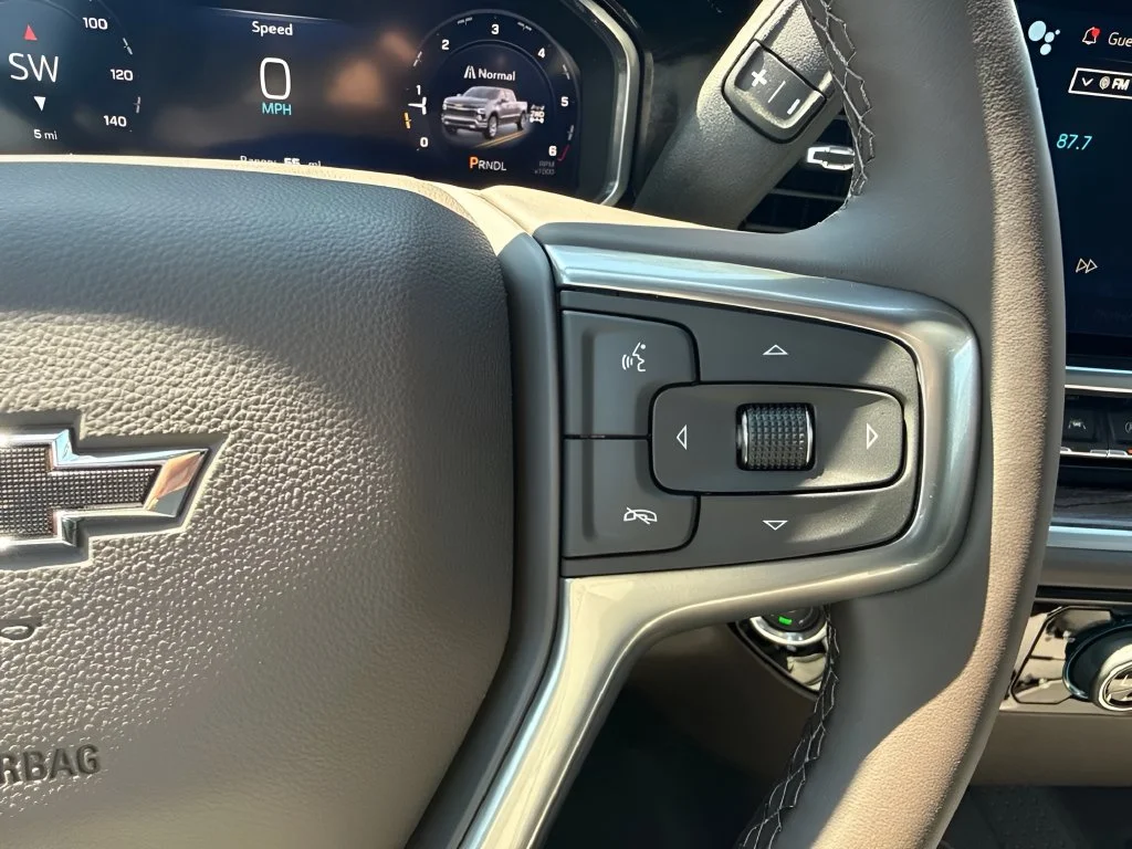 New 2026 White Chevrolet RST image 18