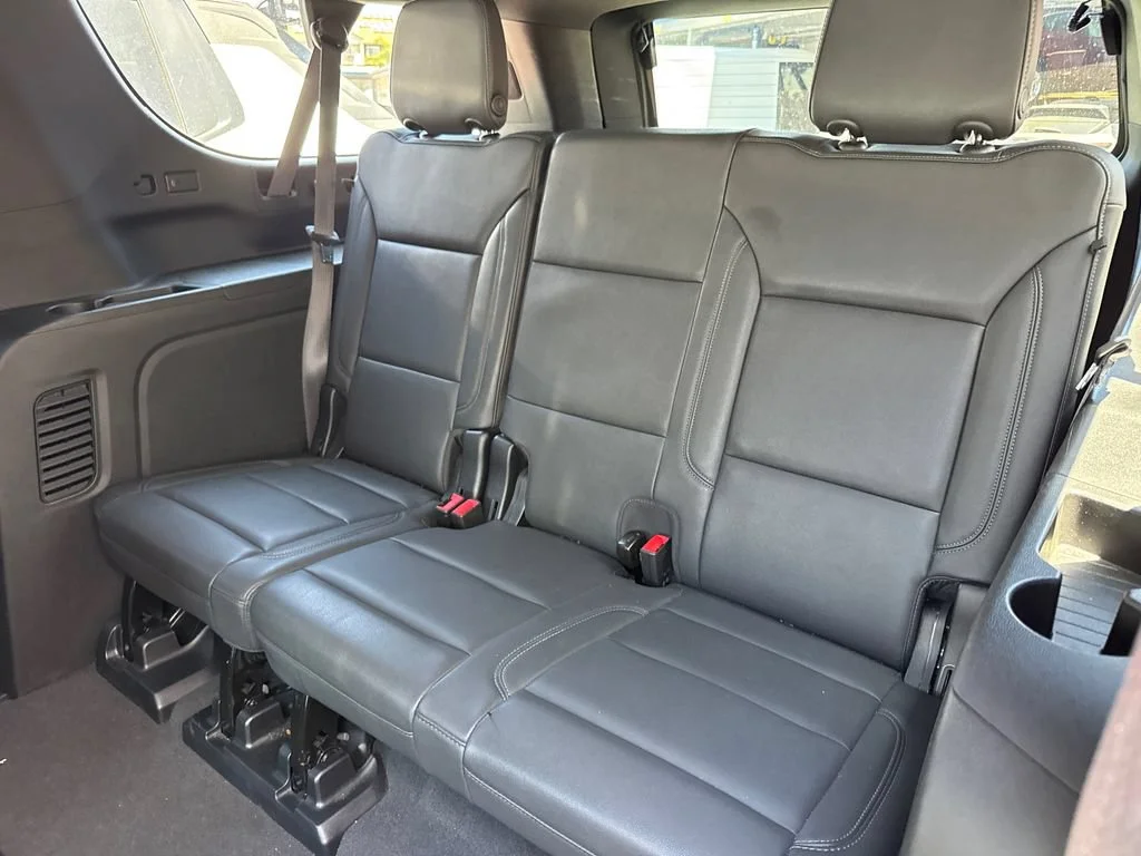 Used 2024 Summit White Chevrolet Z71 image 4