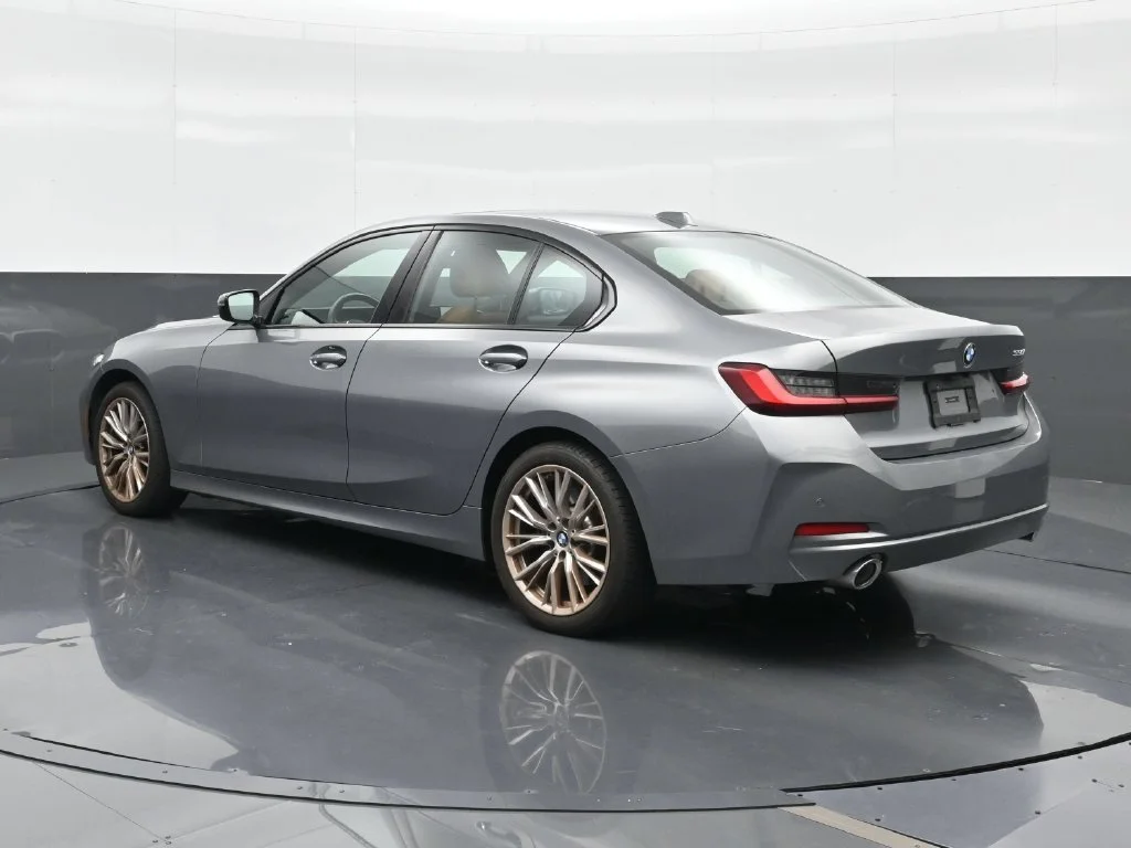 Used 2023 Skyscraper Grey Metallic BMW 330i image 2